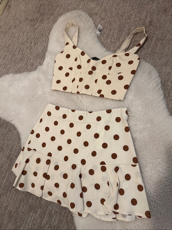 Zara Tops - Zara Cream Crop Top with Brown Polka Dots